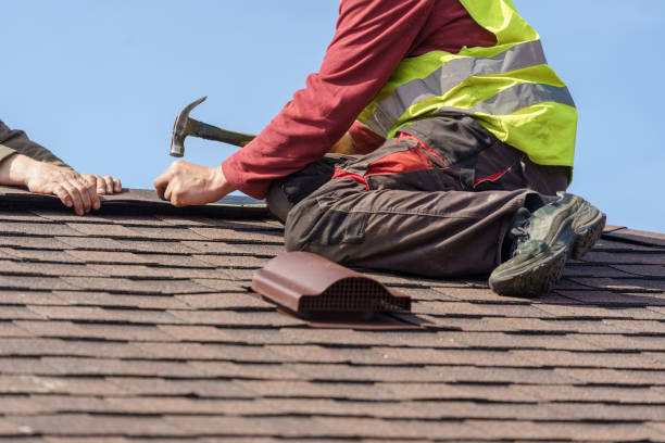 Best Residential Roofing Contractor  in Wellsville, MO